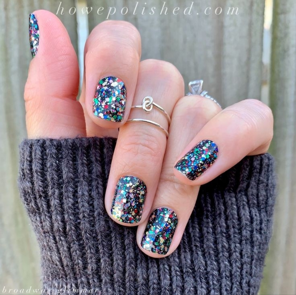 Color Street Nail Polish Strip in Broadway Glimmer